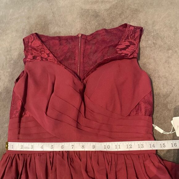 Woman’s A-Line V-Neck Chiffon Prom Bridesmaid or Formal Dress Size 8 NWT - Picture 7 of 12